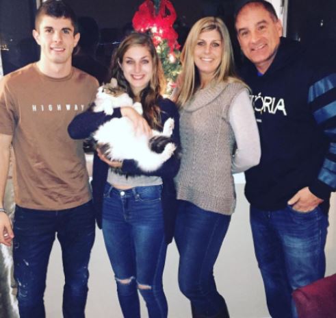 Kelley Pulisic with her family
